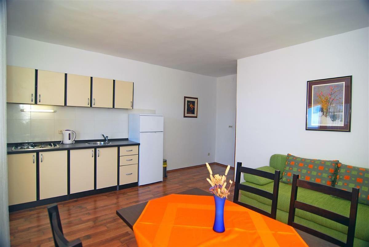 Apartman Luca Apartment Zecevo Exterior photo